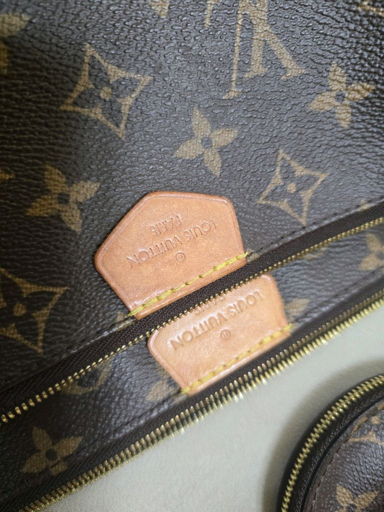 루이비통 악세수아 멀티 핑크+카키 스트랩2개 이미지