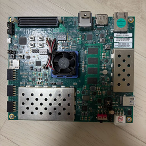 AMD XILINX Zynq UltraScale+ MPSoC ZCU104 평가 키트 이미지