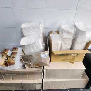 급처 치킨박스 397개 + 트레이 651매 / 일괄3만원 /가격내림 이미지