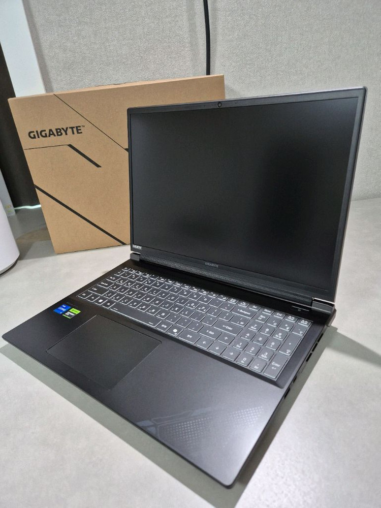 기가바이트 게이밍 노트북 G6X(13세대 i7 / 4060) 이미지