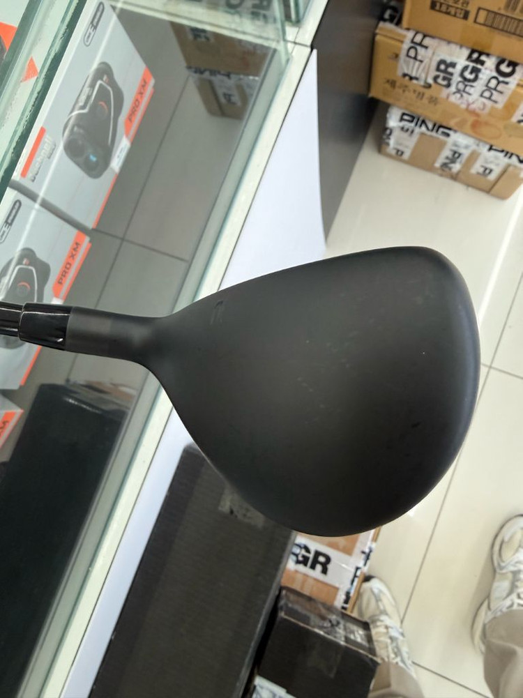 코브라 다크스피드 유틸리티 4번 SR 이미지