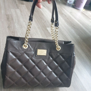 여성 숄더백 이미지