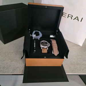 파네라이 루미노르 47mm PAM422 풀셋 팝니다. 이미지