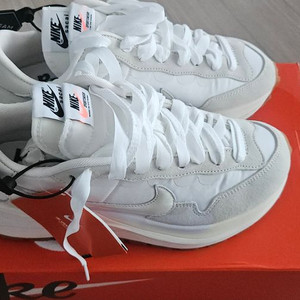 [260] 나이키 사카이 베이퍼 와플 판매 이미지