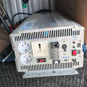 2500W 인버터12v용5kw입니다. 이미지