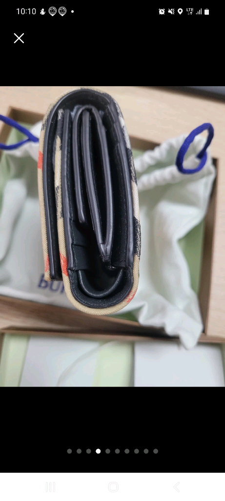 버버리 스몰 컴팩트 샌드 체크 반지갑 새상품 이미지