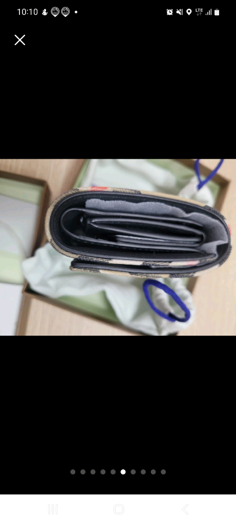 버버리 스몰 컴팩트 샌드 체크 반지갑 새상품 이미지