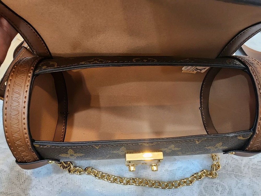 루이비통 빠삐용 쁘띠방도포함 이미지