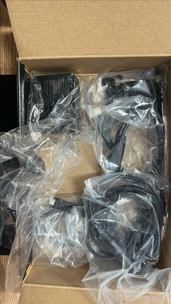 파나소닉 루믹스 S1H + SPRO 24-70 렌즈 풀박 A급 이미지