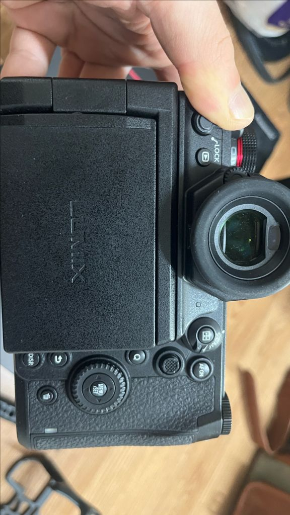 파나소닉 루믹스 S1H + SPRO 24-70 렌즈 풀박 A급 이미지