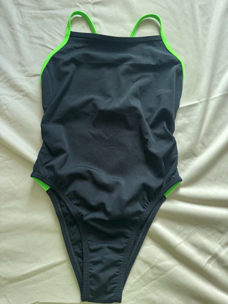 레녹스 블랙 스플라이스 졸린 페리 이미지