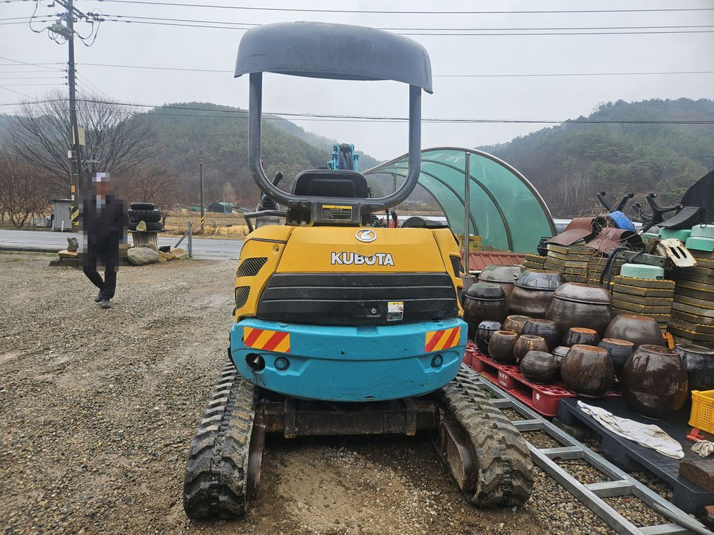 미니굴삭기 구보다 2톤 중고굴삭기 U20 2013년식 채바가지포함 이미지