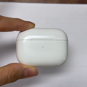 에어팟프로2 c타입 본체 이미지