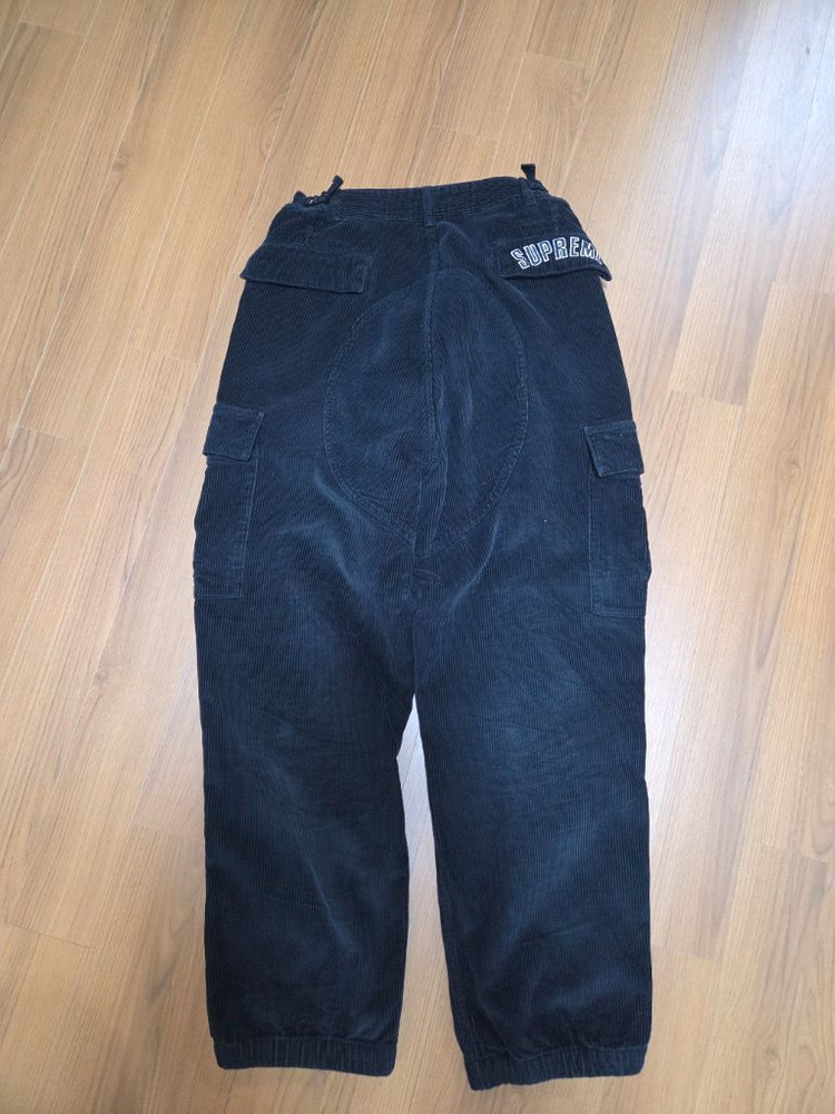 슈프림 x 나이키 아크 코듀로이 세트 이미지