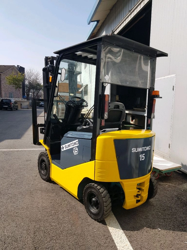 1.5톤 중고지게차 스미토모 전기지게차 이미지