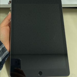 아이패드프로 9.7 32G 그레이 WIFI S급 이미지