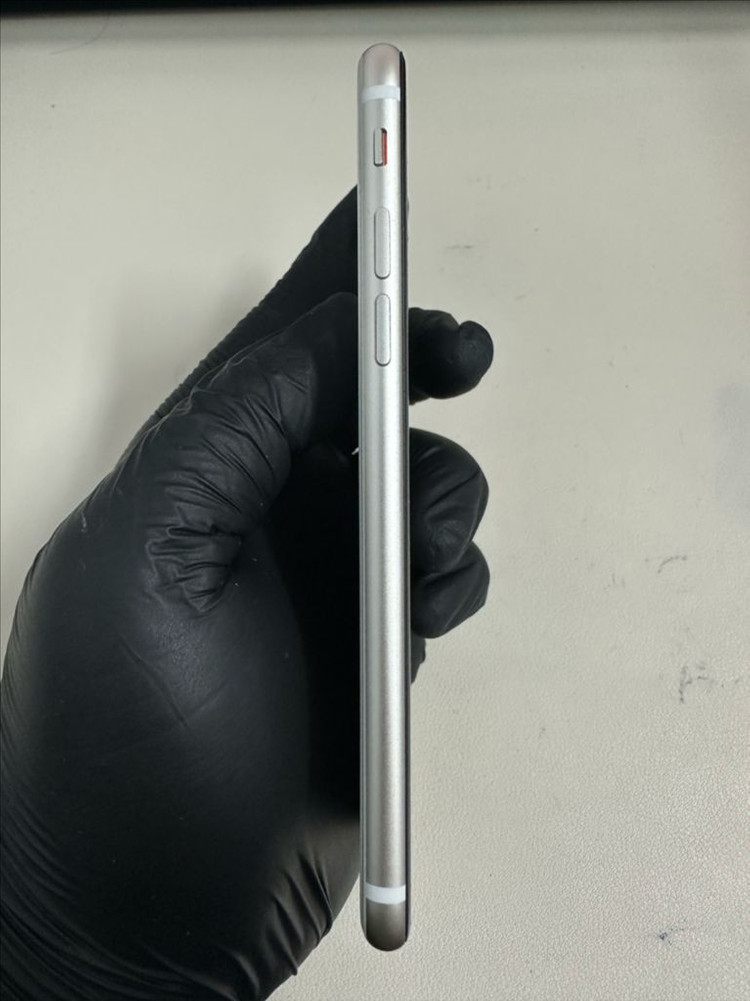 아이폰Se3 128G 스타라이트 S급 이미지