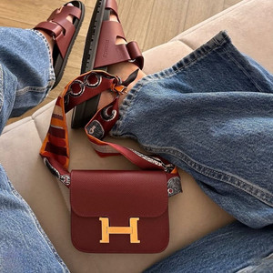 에르메스 콘스탄스 슬림 벨트지갑 이미지