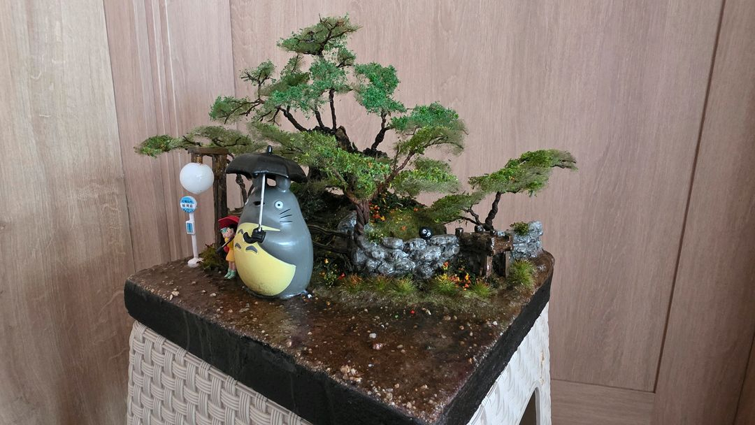 토토로 정류장 디오라마 이미지