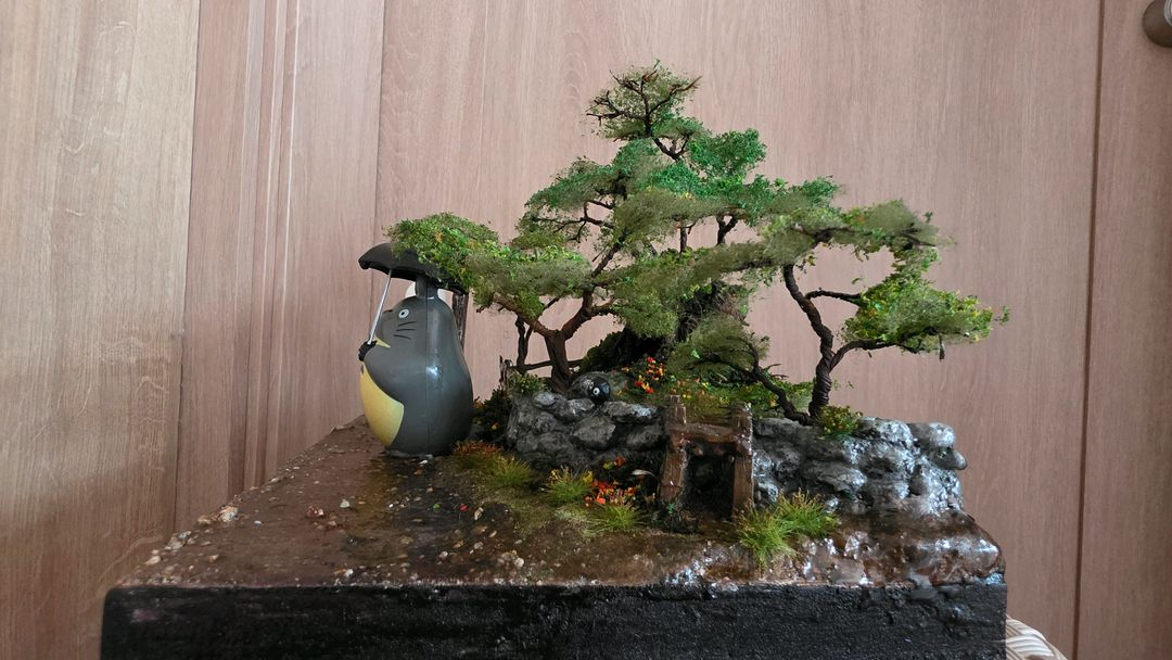 토토로 정류장 디오라마 이미지