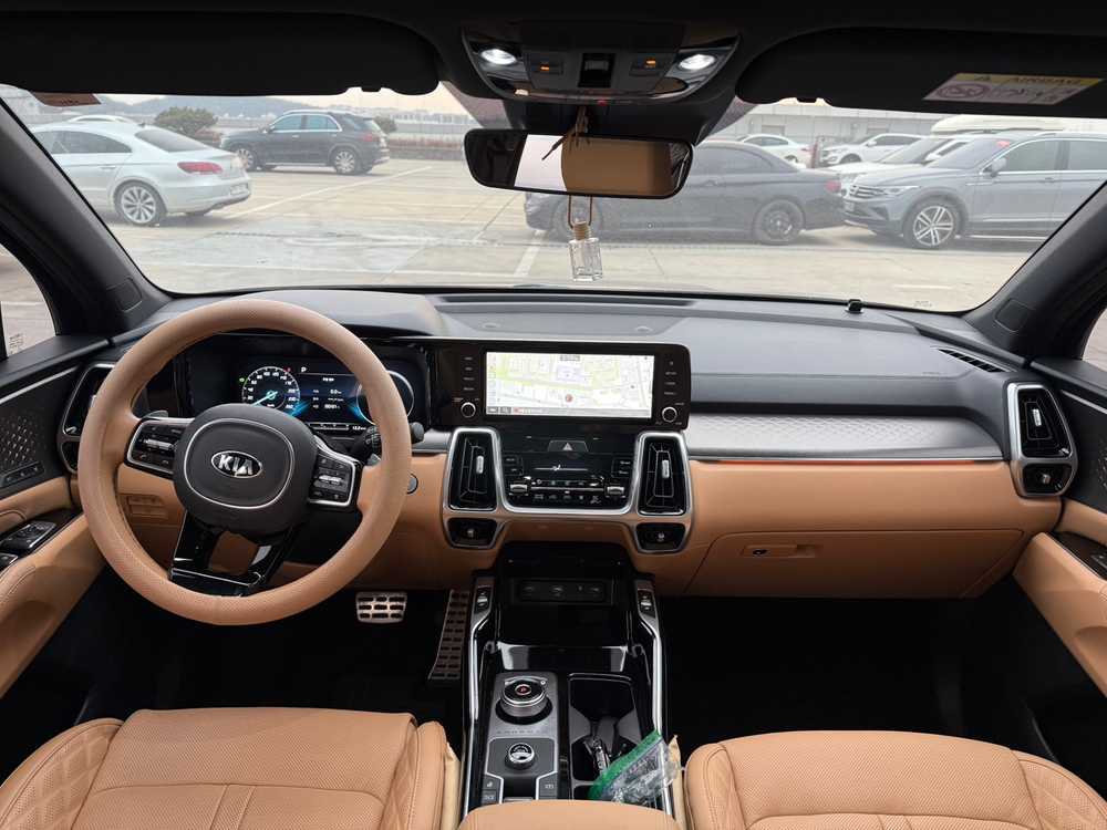 쏘렌토 4세대 HEV 1.6 2WD 그래비티 21년01월 86909km 완전무사고 6인승 입니다. 이미지