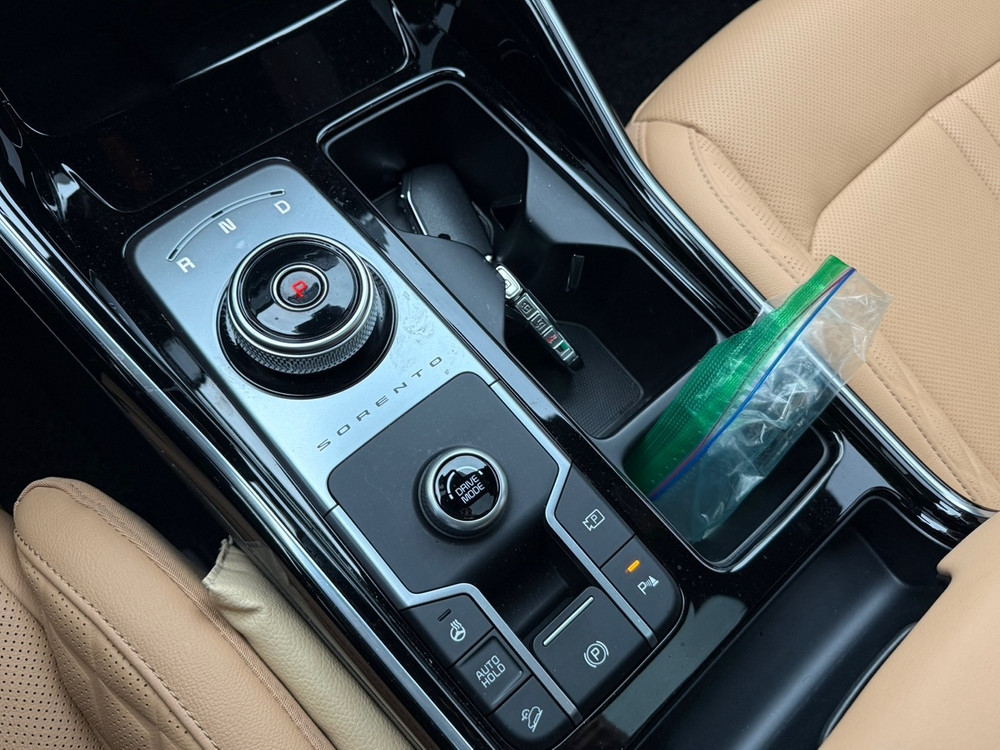 쏘렌토 4세대 HEV 1.6 2WD 그래비티 21년01월 86909km 완전무사고 6인승 입니다. 이미지