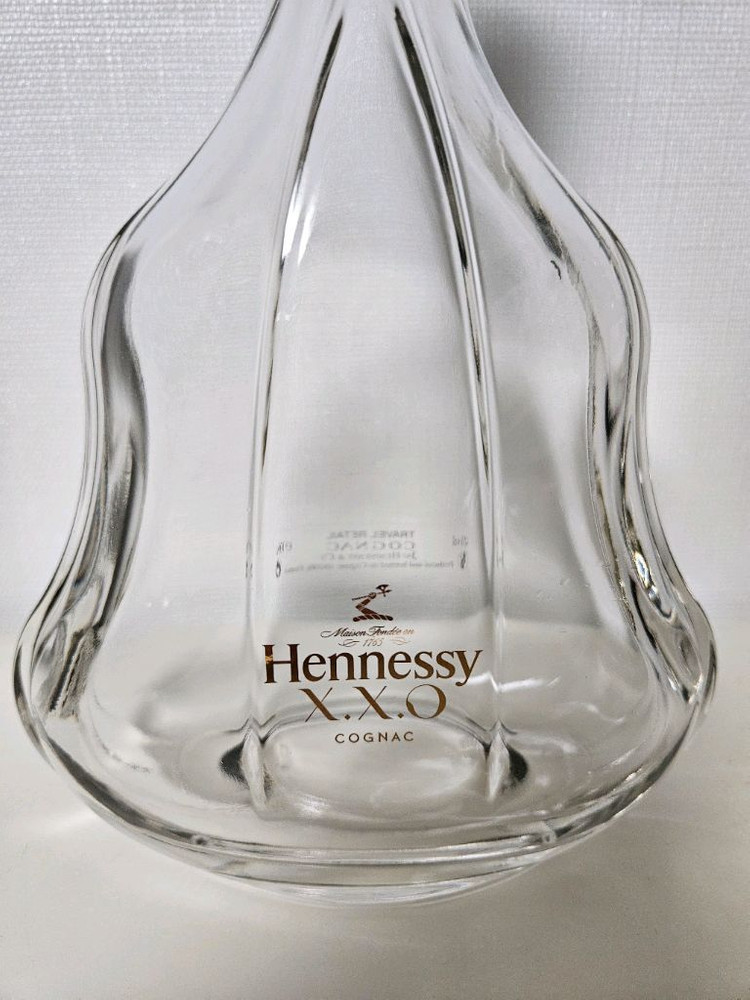 헤네시 HENNESSY XXO 양주 꼬냑 공병 빈병 술병 이미지