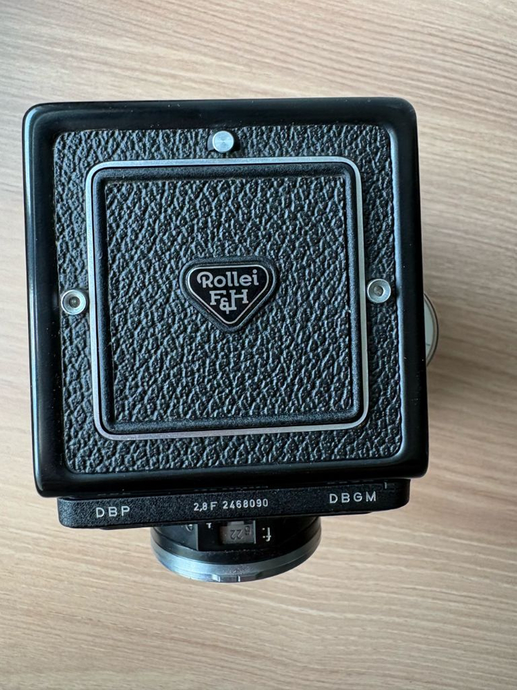 롤라이플렉스 2.8f 판매합니다. 이미지