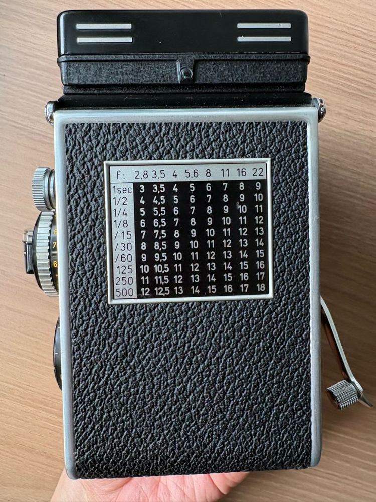 롤라이플렉스 2.8f 판매합니다. 이미지