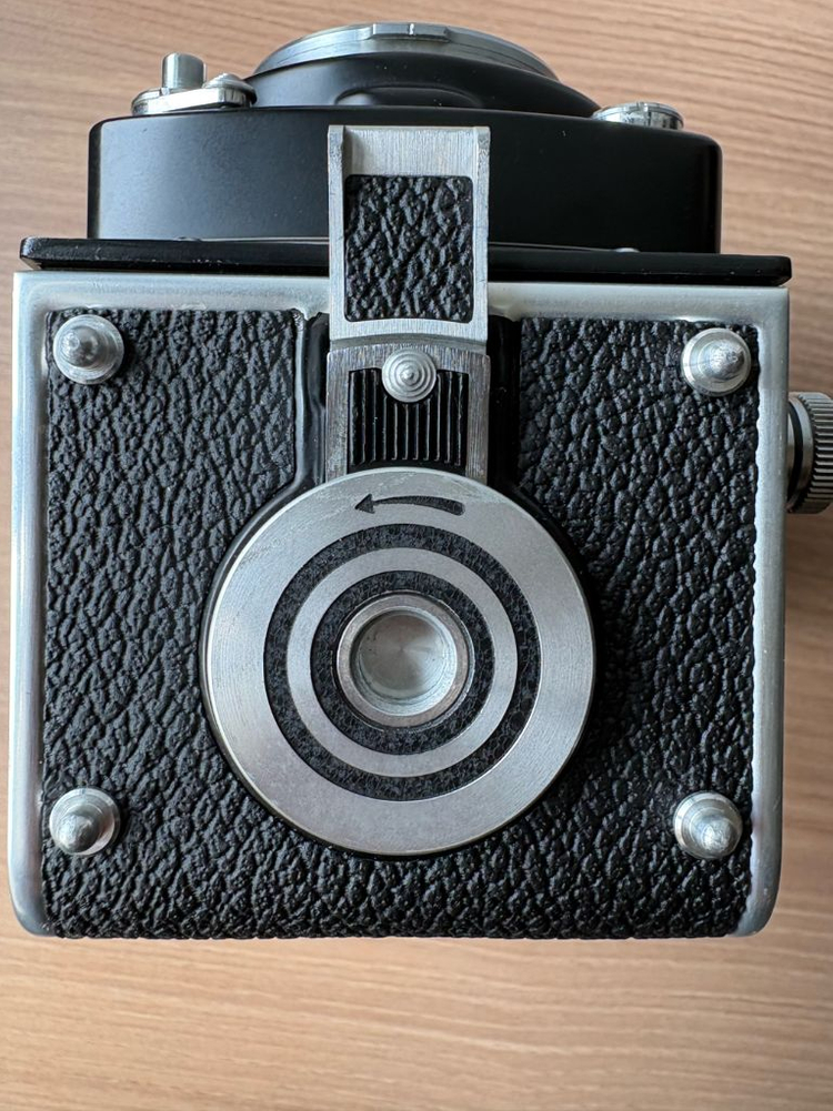 롤라이플렉스 2.8f 판매합니다. 이미지