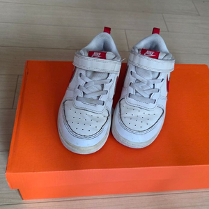 유아)나이키 운동화 신발 160 (실내에서만 착용) 이미지