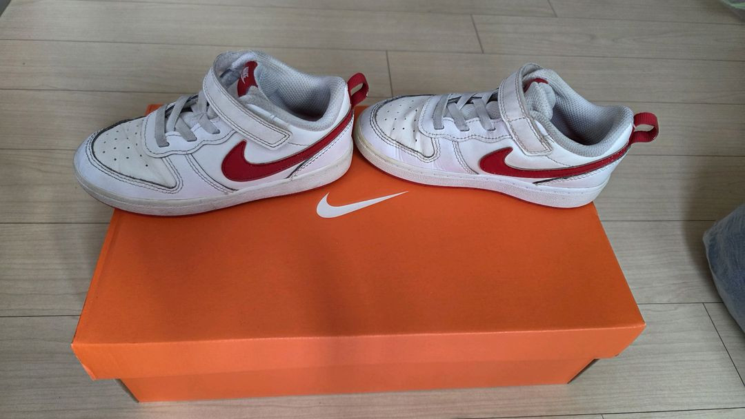 유아)나이키 운동화 신발 160 (실내에서만 착용) 이미지