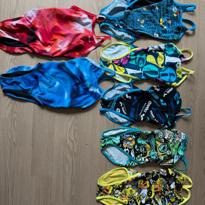 일본 아레나 선수용 연습복 130사이즈 이미지