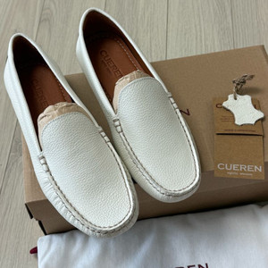 쿠에른 베를린 07 225 사이즈 새상품 이미지