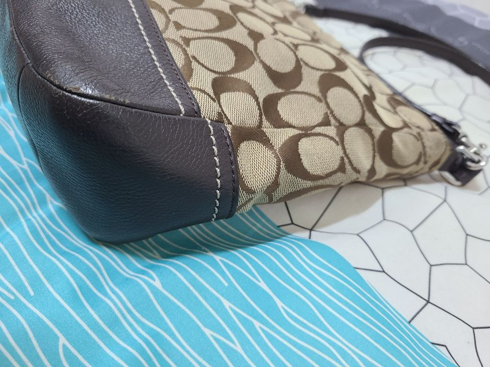 코치 토트백 크로스백 숄더백 가방 이미지