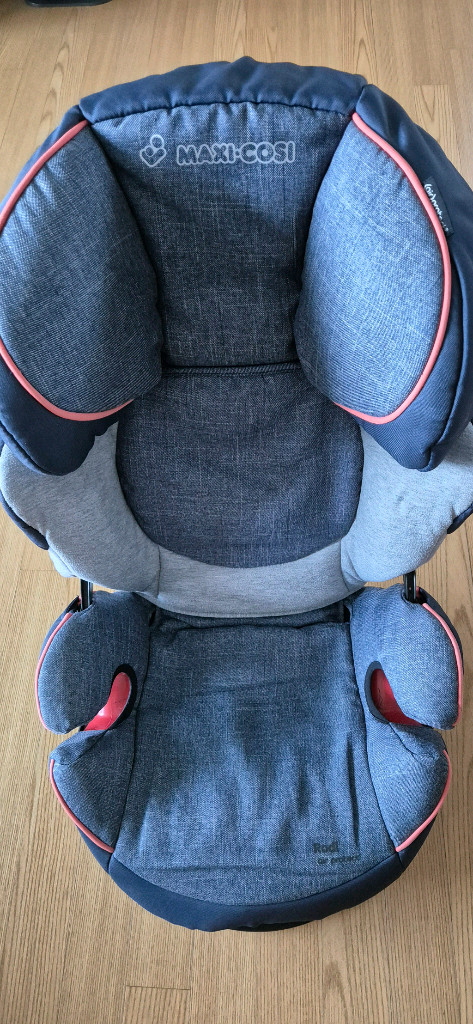 맥시코시 로디 카시트 이미지