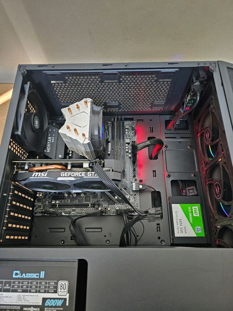 컴퓨터완본체 3700X B450M 램16GB 1660TI 팝니다. 이미지