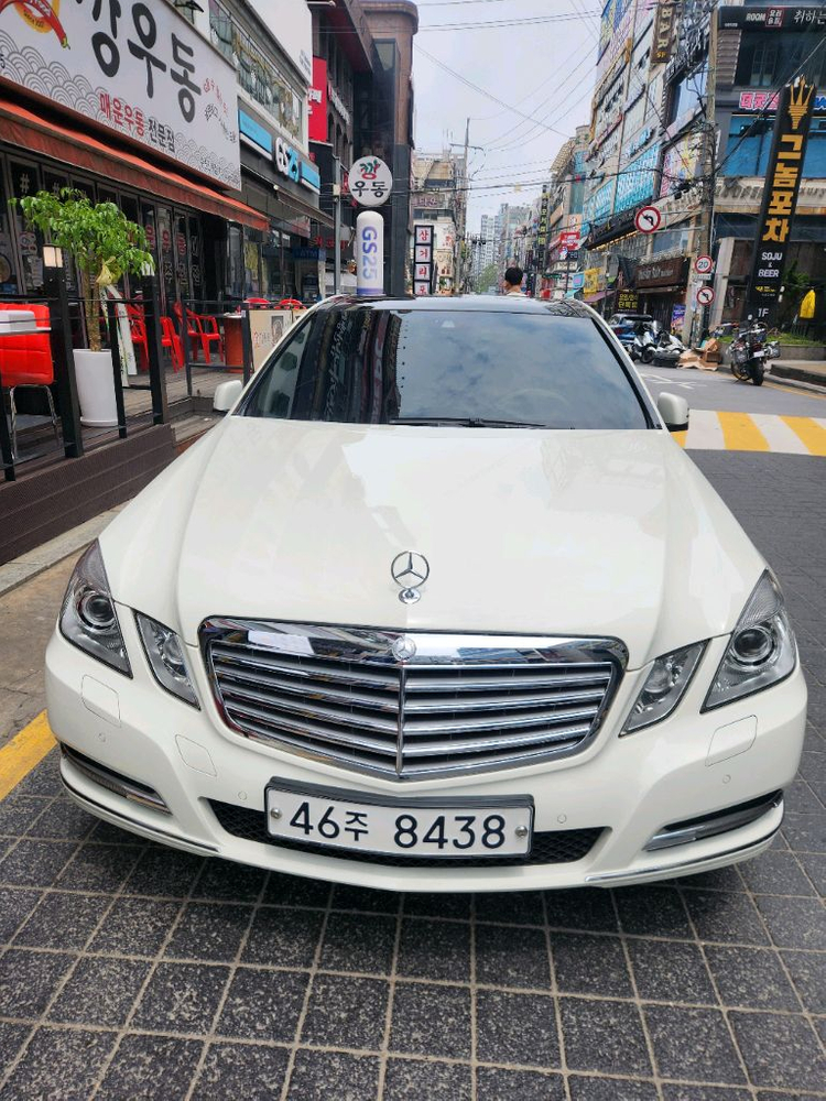 벤츠E300 이미지
