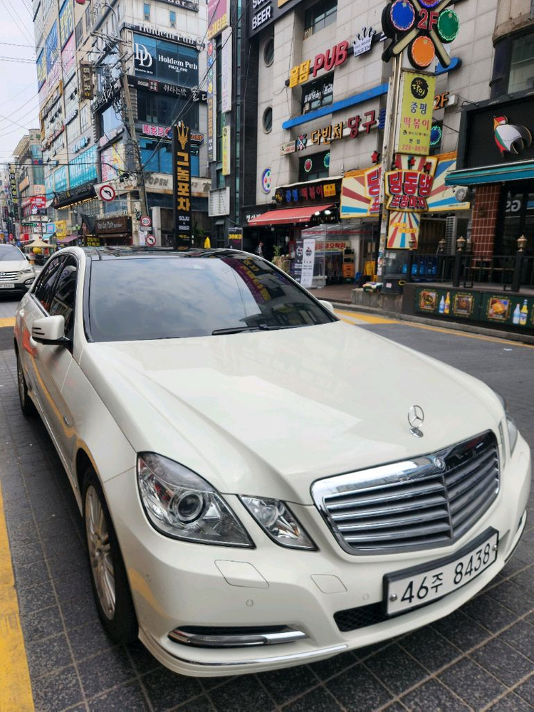 벤츠E300 이미지