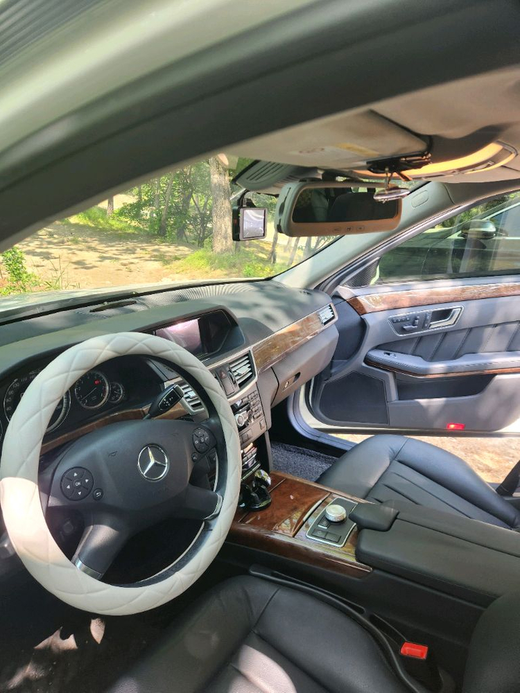 벤츠E300 이미지