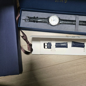 이재명 대통령 시계 남성용 새상품 택포 이미지