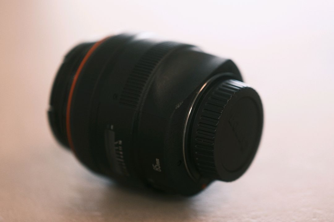 캐논 정품 만투 ef85mm f1.2 UF 시리얼 판매합니다. 이미지