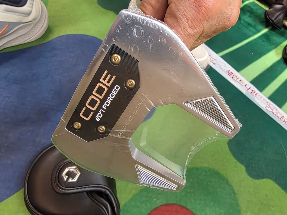 YES CODE 연철단조 7번 챔피온 우승 퍼터 처분합니다 이미지