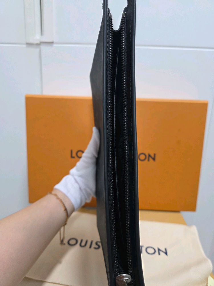 모노그램 클러치백 PM 이미지