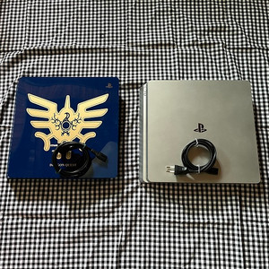 [5.05] PS4 슬림 5.05 본체만 판매 합니다. 이미지