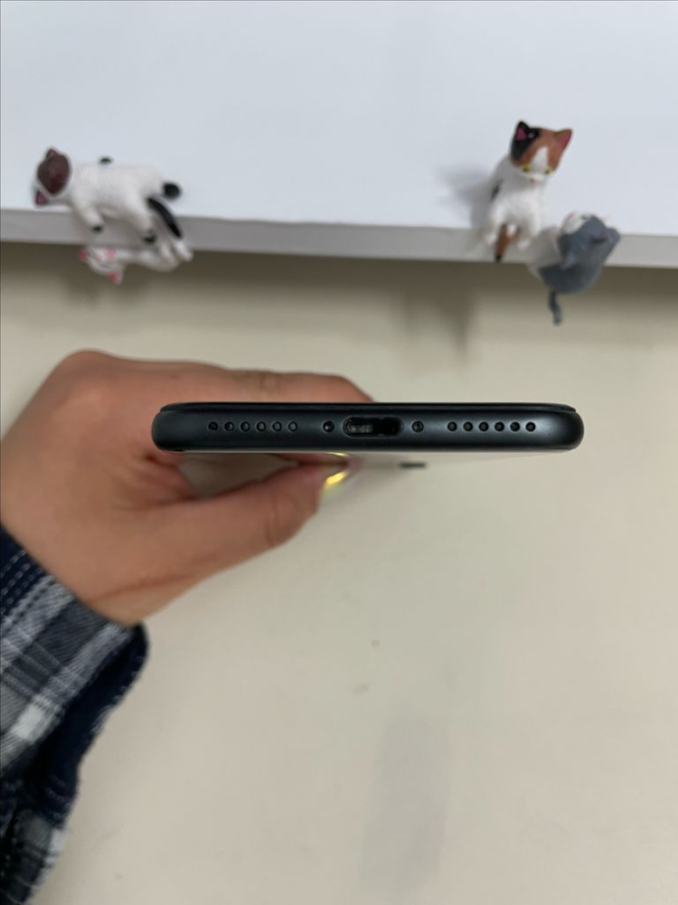 아이폰Se2 128G 블랙 SSS급! 이미지