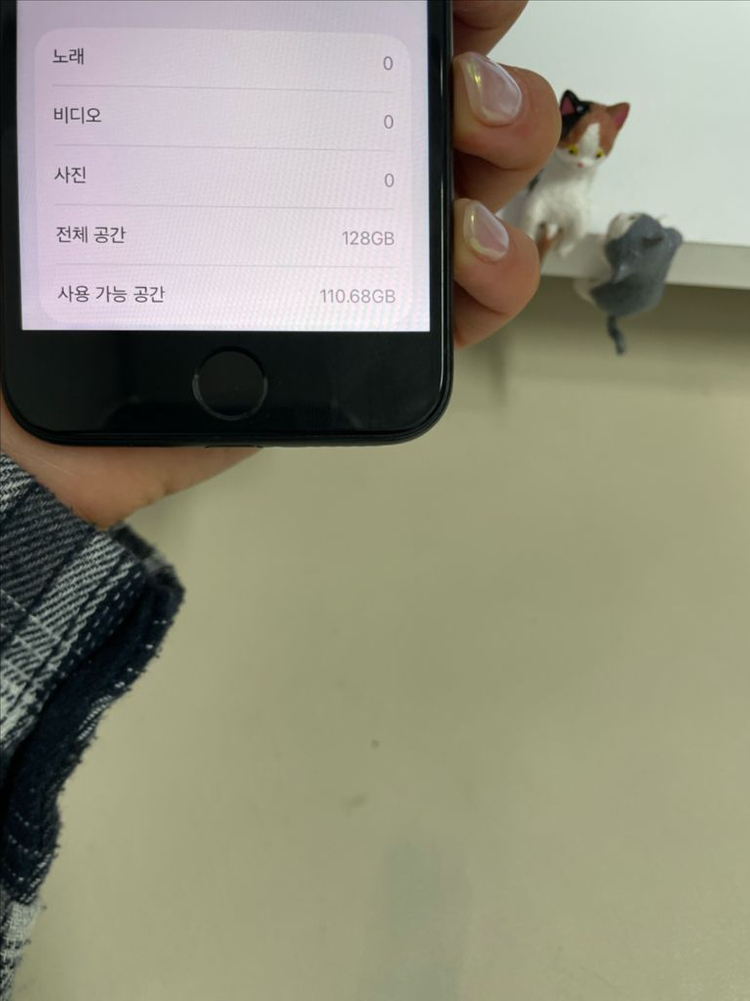 아이폰Se2 128G 블랙 SSS급! 이미지