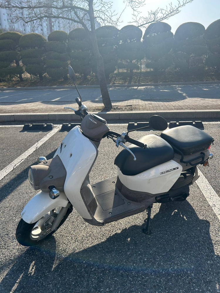 혼다 벤리 110 15년식 105cc 3,700km 이미지