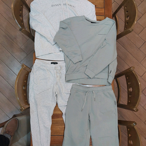 바나나리퍼블릭 여성 오버핏 L사이즈 트레이닝 세트 2벌 일괄판매 택포49,000원 이미지