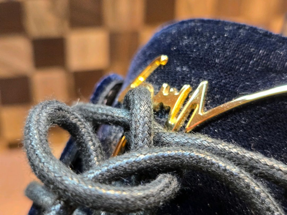 쥬세페자노티 스니커즈 이미지